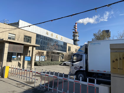 公司廠區(qū)大門